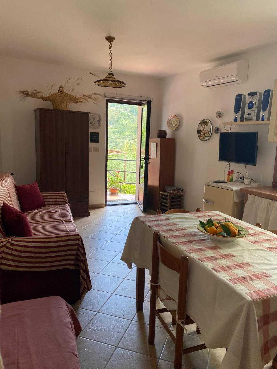 Agriturismo Etna-Mare 皮耶迪蒙泰埃特内奥 客房 照片