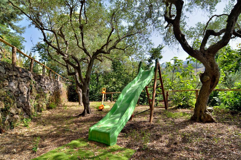 Agriturismo Etna-Mare 皮耶迪蒙泰埃特内奥 外观 照片